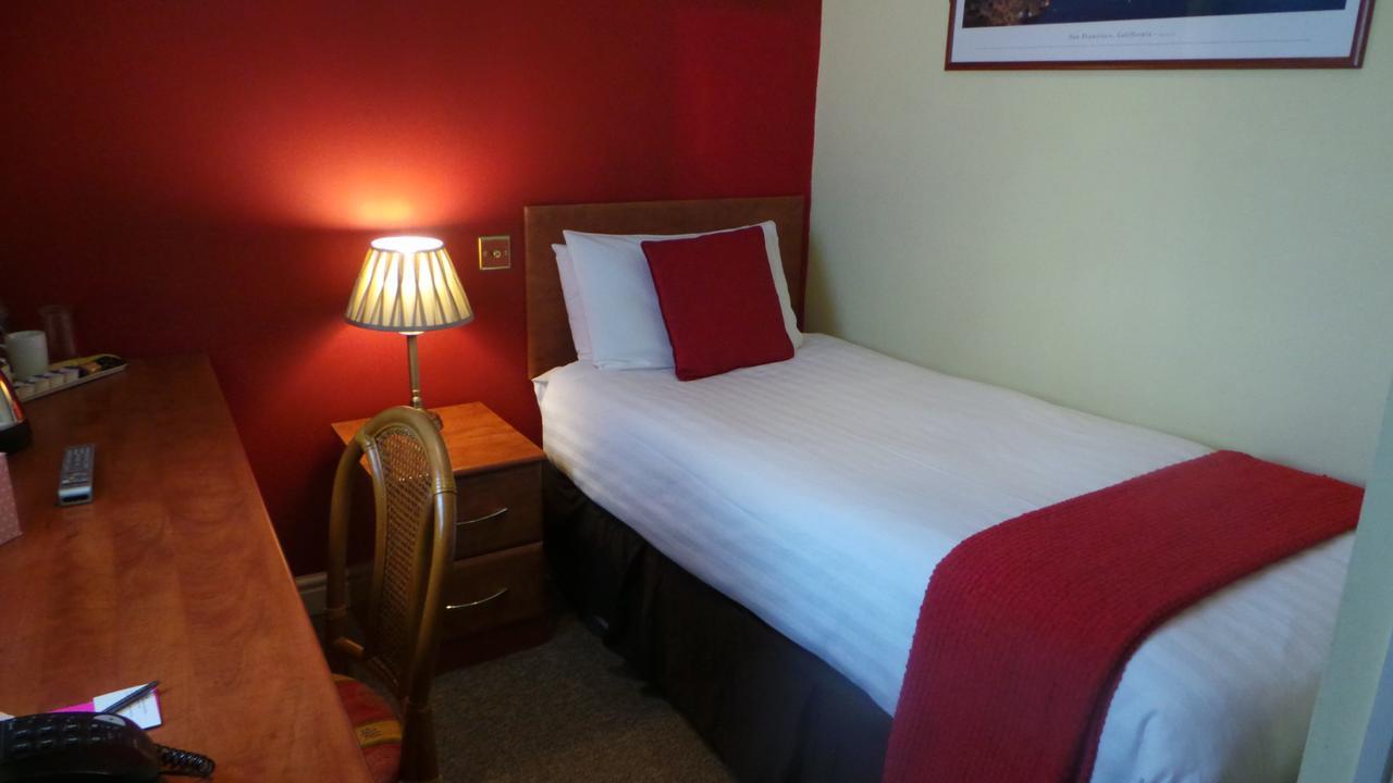 The Peacock Townhouse Hotel Kenilworth - Warwick Exteriör bild