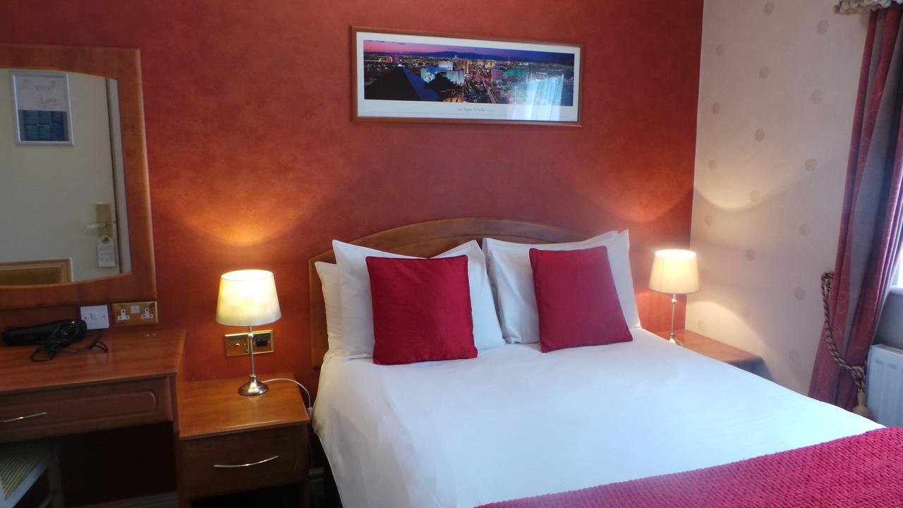 The Peacock Townhouse Hotel Kenilworth - Warwick Exteriör bild